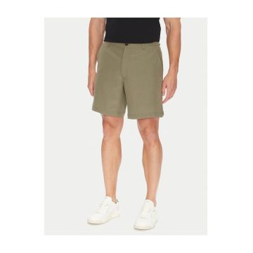 Pantaloni scurti  verzi - material pentru barbati