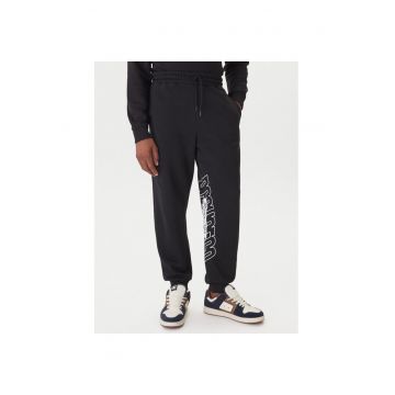 Pantaloni sport barbati -  negru