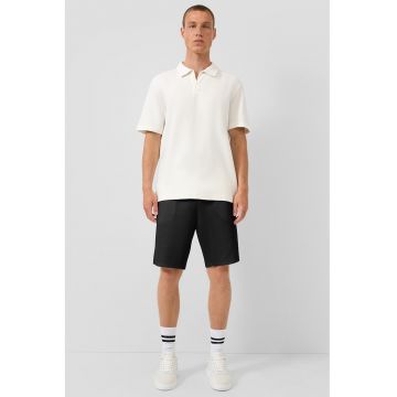 Pantaloni scurti cu aspect texturat si snur - Negru -