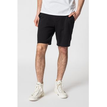 Pantaloni scurti pentru fitness Explorer - Negru