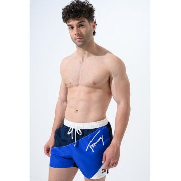 Pantaloni scurti de baie cu logo brodat - Alb arctic/Bleumarin stins