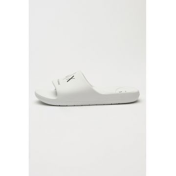 Papuci cu imprimeu logo - Negru stins/Alb optic