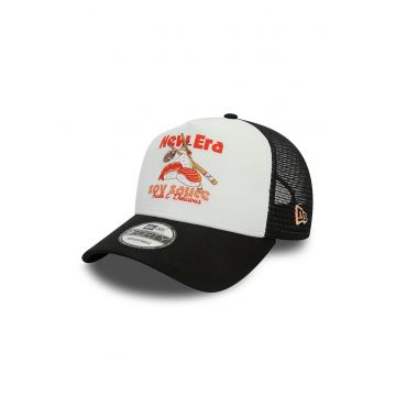 Sapca trucker cu imprimeu grafic 9Forty