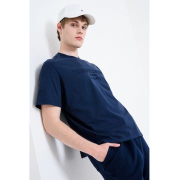 Tricou cu decolteu la baza gatului si imprimeu logo - Bleumarin