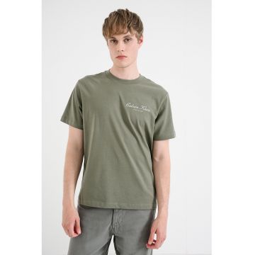 Tricou cu decolteu la baza gatului si logo brodat - Verde masliniu