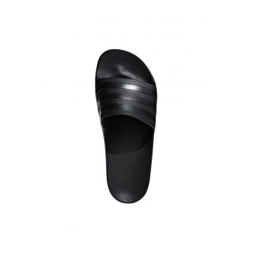 Adilette slapi cu logo. -