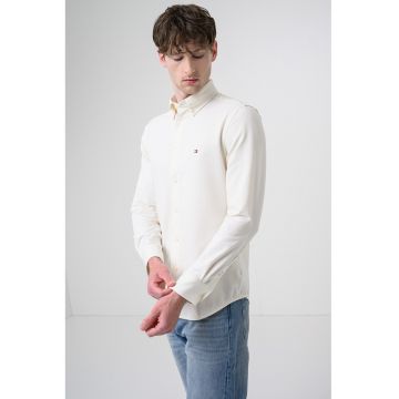 Camasa slim fit cu logo pe piept - Bej deschis
