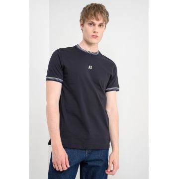 Tricou cu decolteu la baza gatului si garnituri cu dungi - Albastru ultramarin