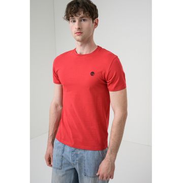 Tricou cu decolteu la baza gatului si logo Oyster River - Rosu