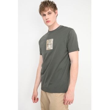 Tricou din bumbac cu decolteu la baza gatului - Maro deschis/Kaki
