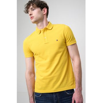 Tricou polo slim fit din amestec de bumbac organic 1985 - Galben sofran