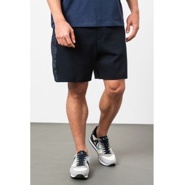 Pantaloni scurti din amestec de bumbac cu buzunare laterale - Albastru ultramarin