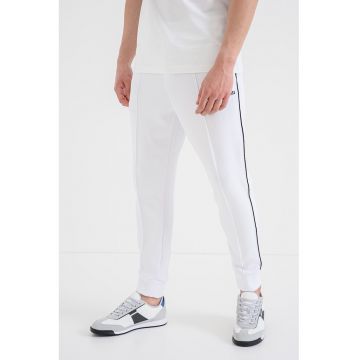 Pantaloni conici de trening cu cusaturi decorative Join - Negru/Alb optic