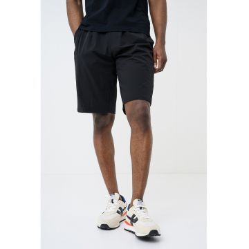 Pantaloni scurti cu talie elastica si buzunare - Negru