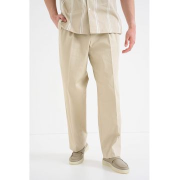 Pantaloni supradimensionati cu pensa - Bej deschis