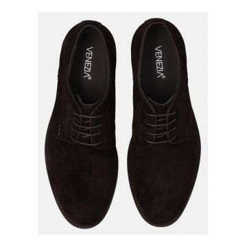 Pantofi Derby din piele intoarsa.