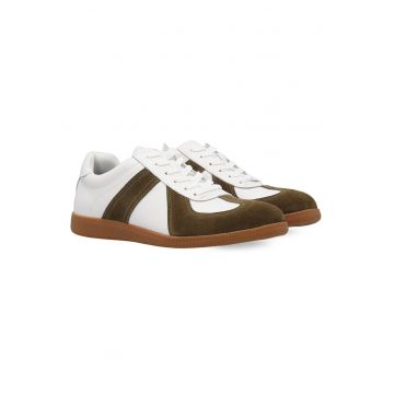Pantofi sport cu garnituri de piele intoarsa si sireturi