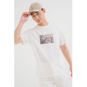 Tricou cu decolteu la baza gatului Dostino - Alb