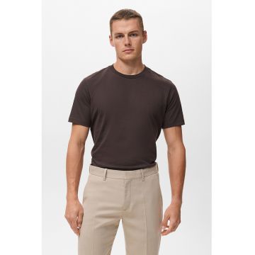 Tricou cu decolteu la baza gatului - Maro inchis