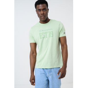 Tricou cu decolteu la baza gatului si imprimeu text - Verde deschis