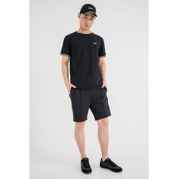 Tricou regular fit cu decolteu la baza gatului Taul - Negru stins