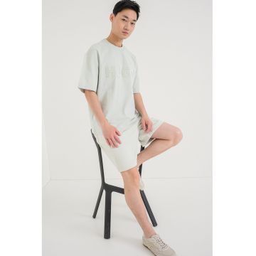 Tricou supradimensionat cu decolteu la baza gatului Dinkee - Mint