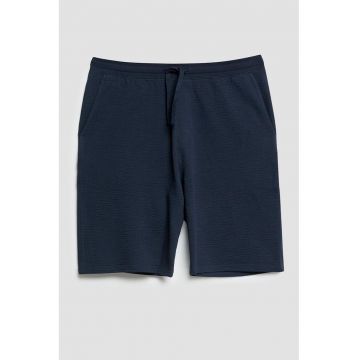 Pantaloni scurti texturati cu snur de ajustare in talie - Bleumarin