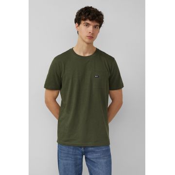 Tricou lejer cu buzunar pe piept - Verde masliniu