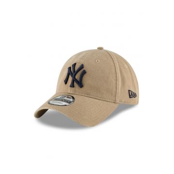 Sapca New York Yankees MLB Core Classic 9TWENTY - Albastru ultramarin/Bej inchis