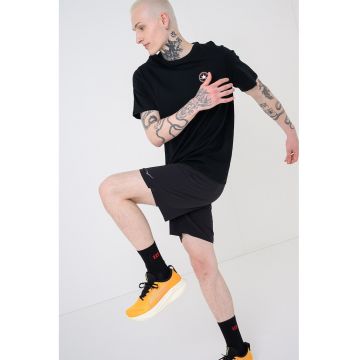 Pantaloni scurti cu model 2 in 1 pentru alergare Glide 7'' - Negru