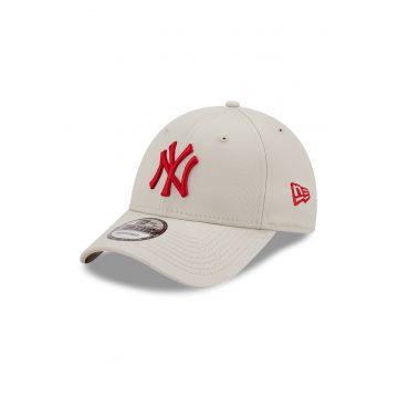 Sapca ajustabila New York Yankees League Essential - Maro nisip