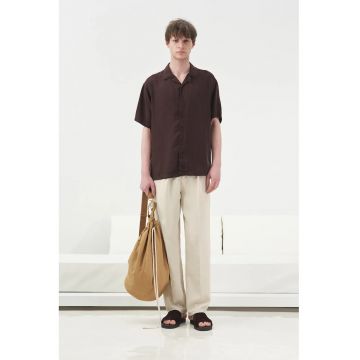Camasa barbati -  maneca scurta - amestec de in si tencel - maro - cu inchidere cu nasturi