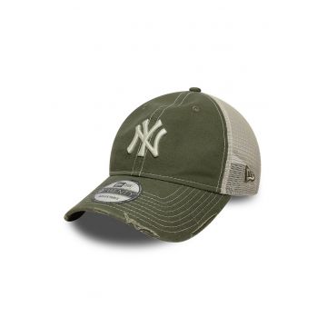 Sapca trucker New York Yankees 9Twenty - Alb/Kaki