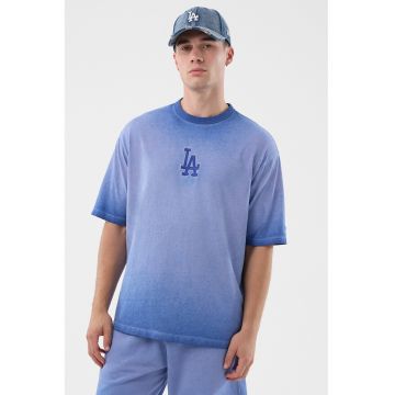 Tricou cu decolteu la baza gatului si aspect decolorat - Albastru pastel