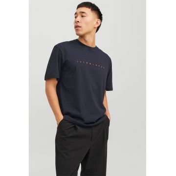 Tricou cu decolteu la baza gatului si imprimeu logo - Albastru ultramarin