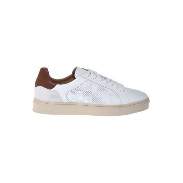 Pantofi sport de piele cu garnituri de piele intoarsa si perforatii - Alb