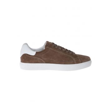 Pantofi sport low-cut cu segmente de piele lacuita - Maro taupe