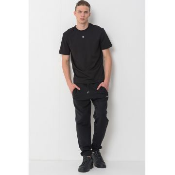 Tricou de bumbac cu decolteu la baza gatului Dalile - Negru stins