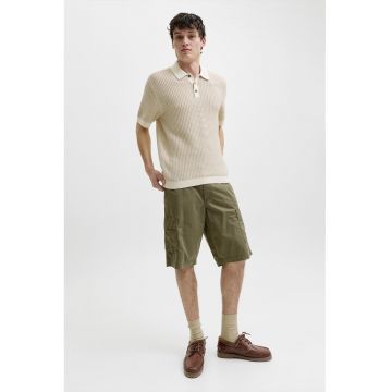 Pantaloni scurti cargo cu croiala lejera - Verde masliniu