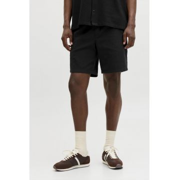 Pantaloni scurti cu buzunare si snur - Negru