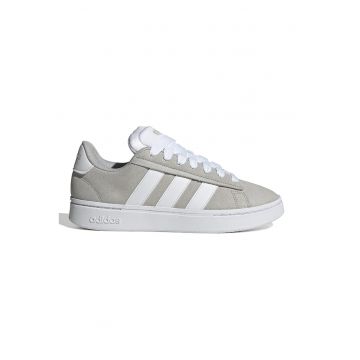 Pantofi sport Grand Court Alpha de piele intoarsa - Alb/Gri cenusiu