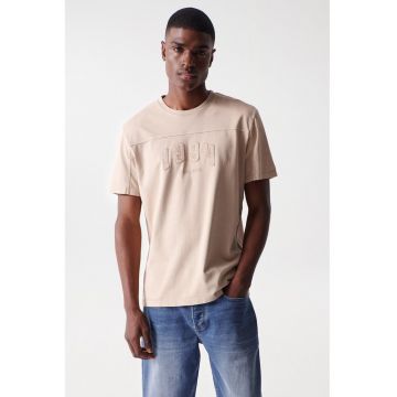 Tricou din bumbac cu decolteu la baza gatului si model brodat