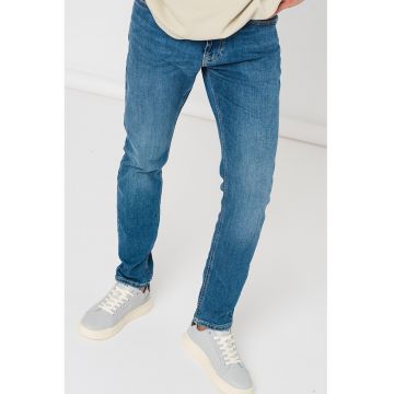 Blugi slim fit cu croiala conica si talie medie - Albastru inchis