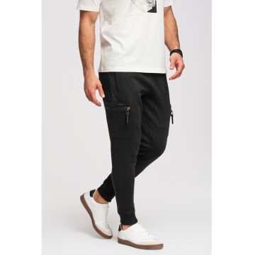 Pantaloni de trening cu croiala slim-fit si snur in talie - Negru