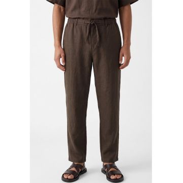 Pantaloni regular-fit din in - Maro