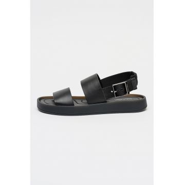 Sandale de piele cu talpa plata si catarama - Negru