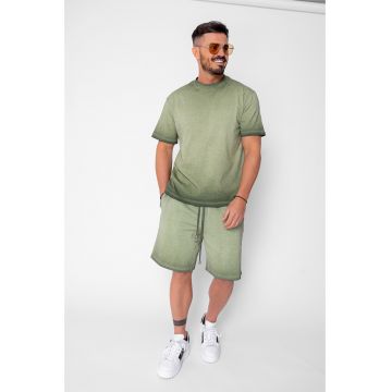 Set Urban tricou si pantalon scurt cu efect prespalat Olive 21586 - Verde