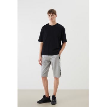 Pantaloni scurti de trening cu buzunare cu fermoar - Gri melange