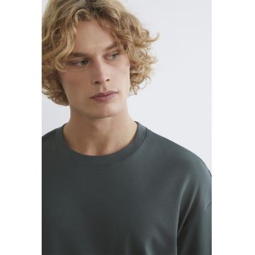 Tricou de bumbac cu decolteu la baza gatului - Verde padure