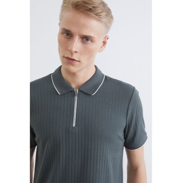 Tricou polo din tricot cu fenta scurta cu fermoar - Verde inchis